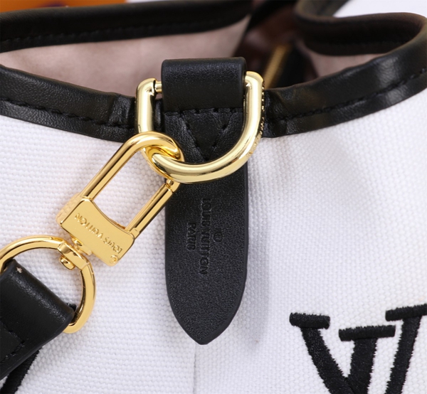 ルイヴィトンバッグ素材ディテール